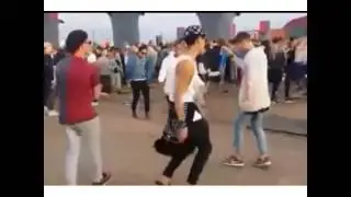 Group ravers