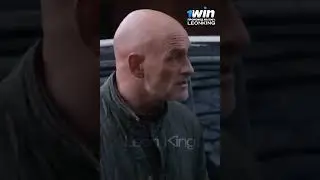 Гравитация убила 😄 Заходи в комментарии #shorts #фильмы #топ #leonking