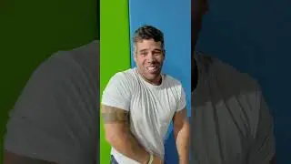 Actuando como JOY(ALEGRÍA) de la Película INSIDE OUT