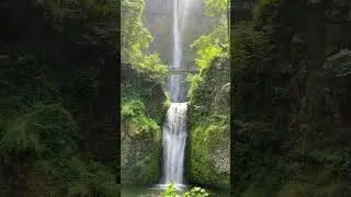 Multnomah Falls With Voice - Amazing Places in USA 2023