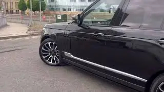 Land Rover Range Rover4.4 SD V8 Autobiography Auto 4WD Euro 5 5dr2015 (15 reg)