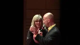 Angry Hypnotized Girls Speaking Exotic Languages! College Hypnotist Show
