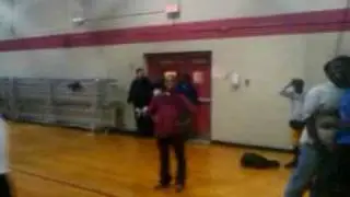 Egutta tv (dez dunks on dae dae with soccer ball)