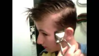 сам себя подстриг!!!!!!!!!!!!!!