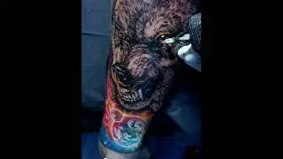 Тату волк и планеты | Space wolf tattoo time lapse | @SuvorovTattoo