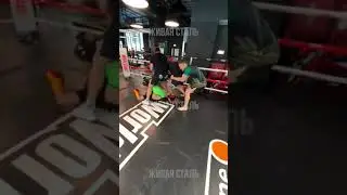 жёсткий рубка Эдвард Билл против Фарид Ядуллаев 