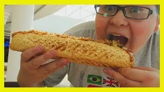 ЖРУ САМЫЙ БОЛЬШОЙ ХОТ-ДОГ в МИРЕ