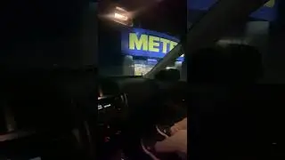 Приехали колбаситься возле своего гипермаркета Метро, со своей музыкой, которая по кайфу 😎 #музыка