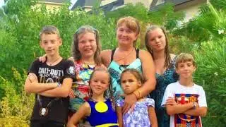 Здравствуйте с многодетной матерью