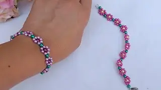 How to make a beaded bracelet #bracelet #diy #beads #brightideas