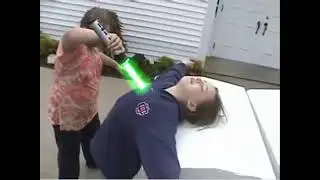 Female jedi kills a female sith