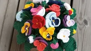 Pansy flower. Crochet 3D flower.