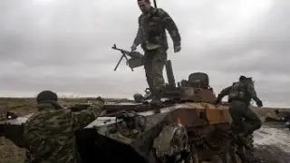 Бои за Дебальцево. Армия Украины насыпает ополченцам.