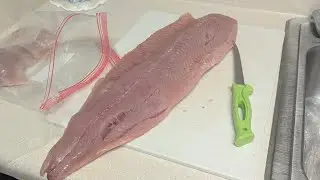 Limpieza y guardado del salmón.