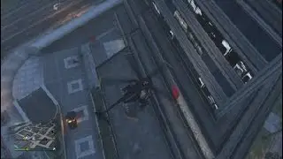 El comas se inmola contra el maze bank (;