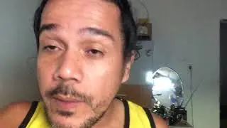 Solando é conhecido o brasão do violão guitarra e baixo