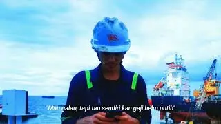Mau galau tapi tau sendiri kan gaji helm putih