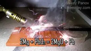 Reaction of magnesium with lead dioxide | 2Mg + PbO2 = 2MgO + Pb