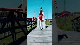Этот стилизованный костюм собрал много хейта, но мне он очень нравится! А как вам?😉 #агатасимора