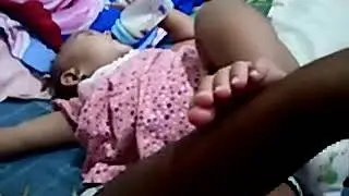 tidur sambil nyusu