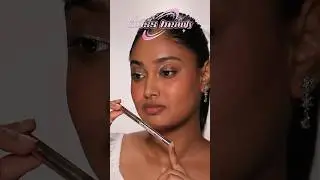 Swiss Beauty vs NYBae Holographic Eyeliner