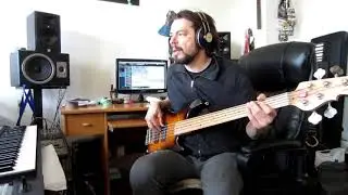 G&L L-2500 Tribute series bass