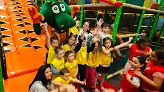 Maria la aniversarea lui Rebecca! A împlinit 2 ani!