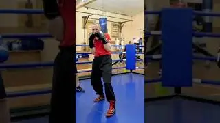 Одно движение и вас не достанут