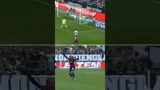 XAVI is even finishing his own assist 💪😂