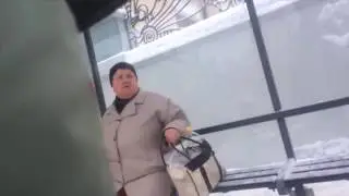 Бабуля поясняет за шмот