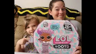 LOL Surprise Winter Disco #OOTD unboxing!
