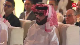 إدارة جائزة القلم الذهبي وأعضاء لجنتي التحكيم والفرز.. ومسارات ومراحل المسابقة.. د. سعد البازعي يوضح