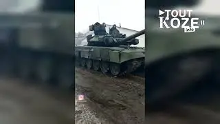 Russian Tanks preparing to  invade Ukraine... Les chars russes se préparent à envahir l'Ukraine...