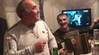 Усиша  Курбан от души спел !!!