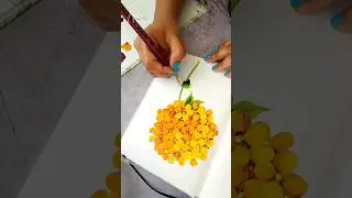 🟡 INCREDIBLE Round Brush Flower Painting Technique  #shorts