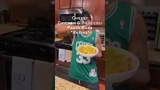 Serving up comfort on a plate: Cheesy Chicken & Broccoli Pasta Bake! 🧀🍗🥦 #shorts #HomeCooking