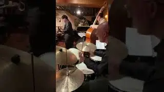 FAST JAZZ DRUM SOLO 