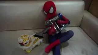Spidey does vacuuming with Dyson V8