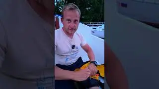 Перезарядка автоматического спасжилета  #яхтинг  #видеоурокияхтинг  #обучениеяхтингу