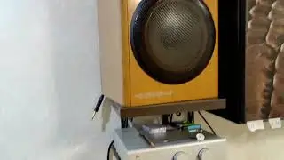 Technics SL-1301 with Technics EPC-270C working video