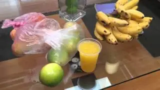 Package fruit vs Burger, vegans vs. meat eaters!