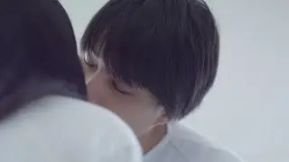 鈴木伸之、甘え上手な“おねだりキス”　動画「究極の朝キス動画 presented by DENTISTE’」 「甘え上手な彼編 