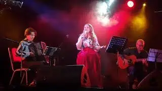 Марина Девятова - песни Александры Пахмутовой . Рождество в клубе 