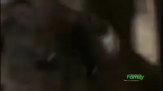 manusia vs raksasa...