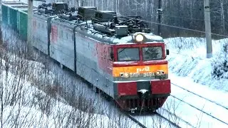 «Настоящая зима» ВЛ11М-348/347Б с грузовым поездом