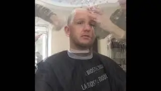Брею голову на лысо.