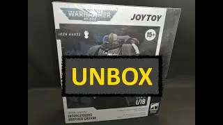 JOYTOY Warhammer 40k Iron Hands Intercessors Brother Gravak UNBOX