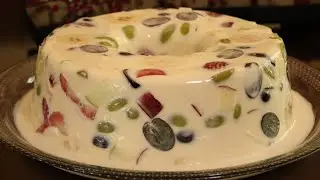 GELATINA DE FRUTAS Y QUESO CREMA
