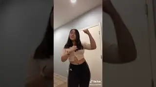 Roket gibi göğüsler