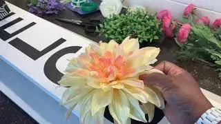 EASY FRONT DOOR WREATH  / SPRING FRONT PORCH DECOR